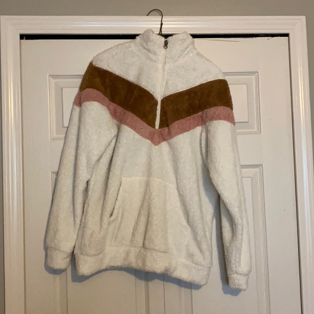 Fleece pullover
